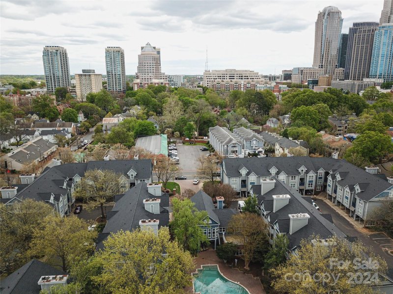 Property image 2 at 517 N Graham Street, Charlotte, NC 28202