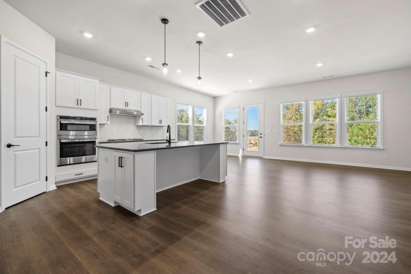 Property image 3 at 4042 Caymen Bay Court, Tega Cay, SC 29708
