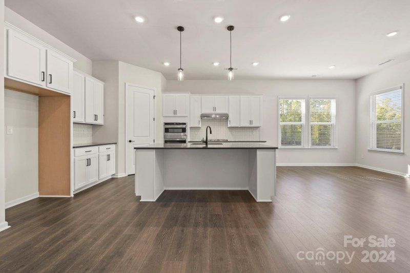 Property image 4 at 4042 Caymen Bay Court, Tega Cay, SC 29708