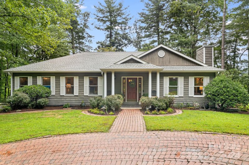 Property image 2 at 717 Zelda Court, Hendersonville, NC 28792