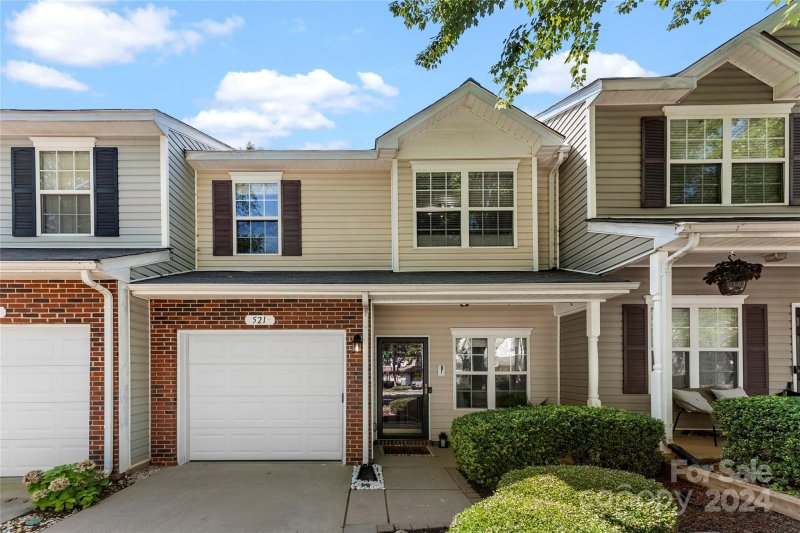 Property image 2 at 521 Delta Drive, Fort Mill, SC 29715