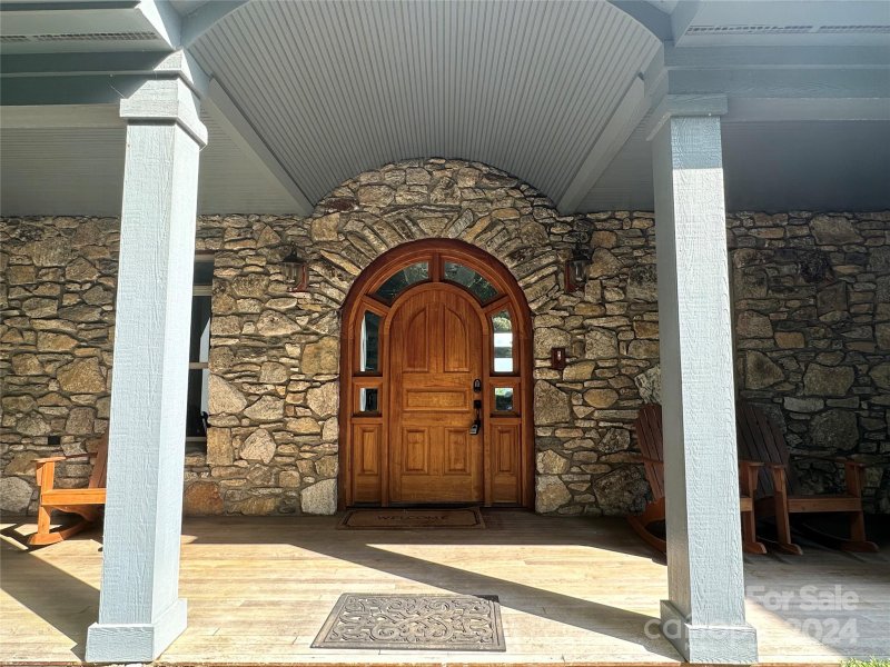 Property image 4 at 214 Crestview Drive, Black Mountain, NC 28711