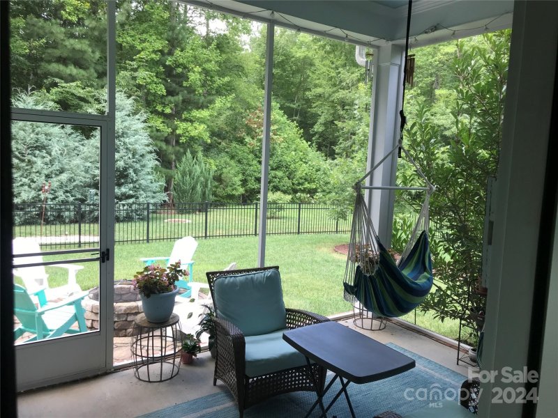 Property image 4 at 5853 Whitehawk Hill Road, Mint Hill, NC 28227