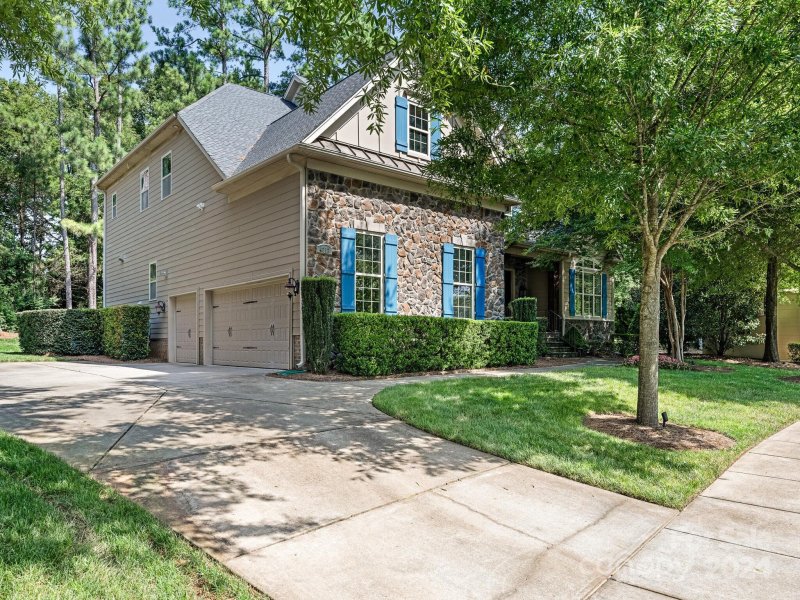 Property image 2 at 4212 Greenbriar Hills Plantation Road, Charlotte, NC 28277