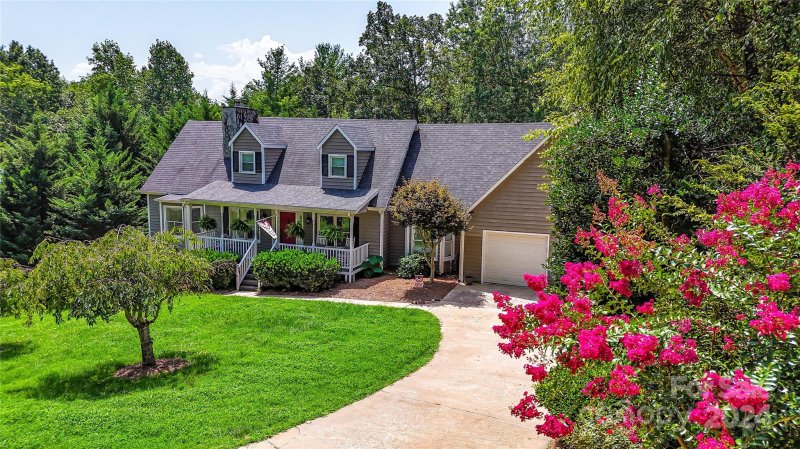 Property image 2 at 104 Apple Blossom Drive, Morganton, NC 28655