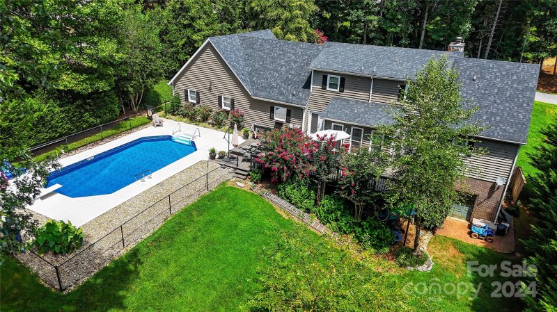 Property image 5 at 104 Apple Blossom Drive, Morganton, NC 28655