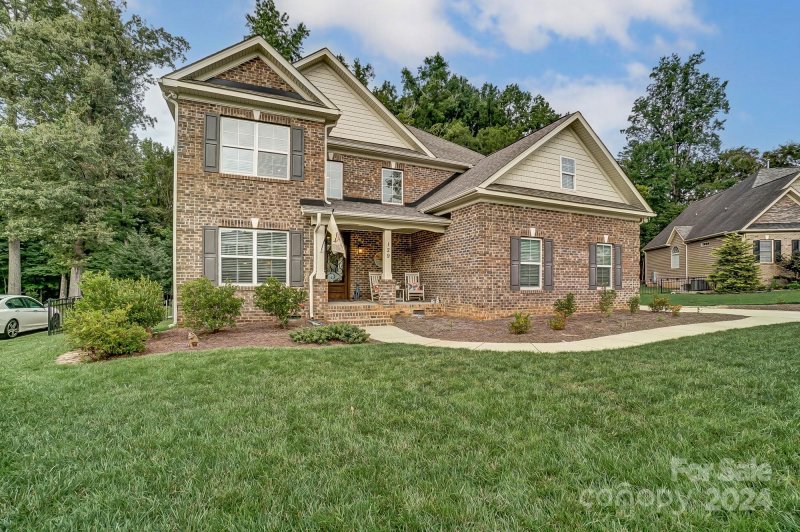 Property image 2 at 129 Moses Rhyne Drive, Mount Holly, NC 28120