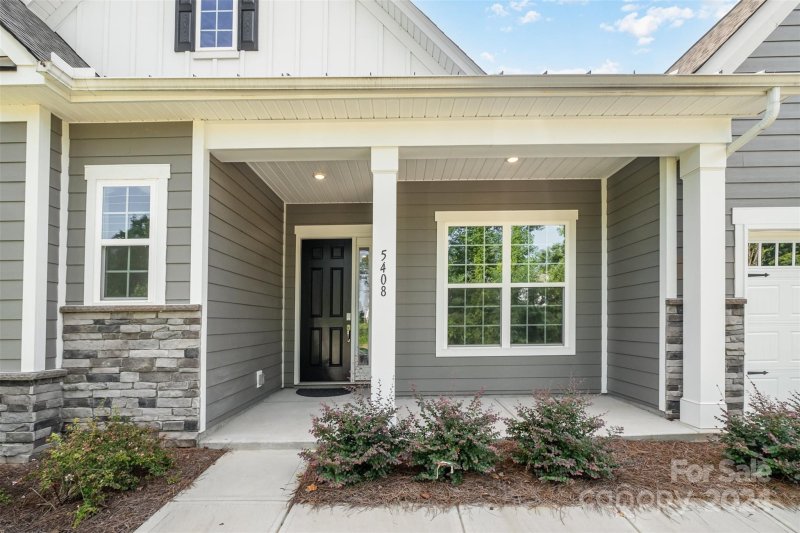 Property image 5 at 5408 Chegall Crossing Way, Mount Holly, NC 28120
