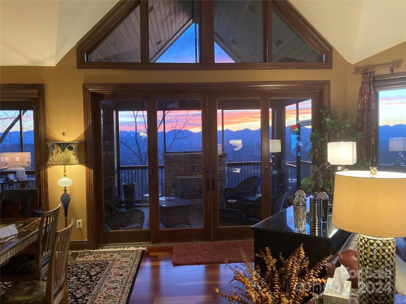 Property image 2 at 11 Point Bluff Drive, Asheville, NC 28804