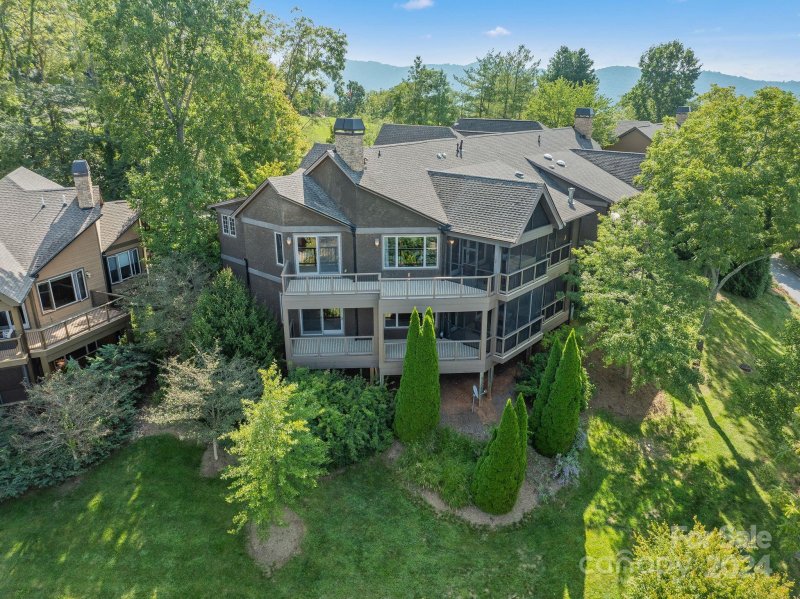 Property image 5 at 11 Point Bluff Drive, Asheville, NC 28804