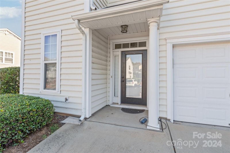 Property image 3 at 2826 Avalon Loop Road, Charlotte, NC 28269