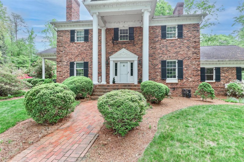 715 Saint Cloud Drive