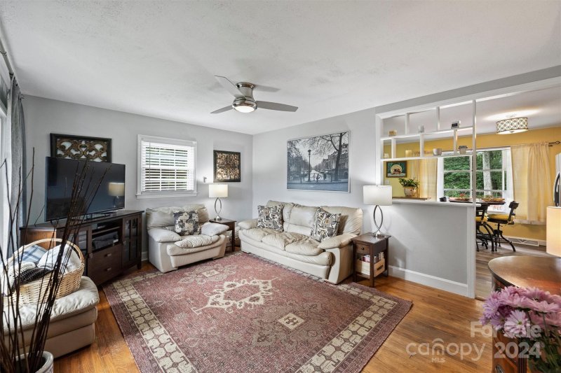 Property image 5 at 6506 Springfield Drive, Charlotte, NC 28212