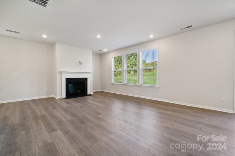 Property image 4 at 4030 Caymen Bay Court, Tega Cay, SC 29708