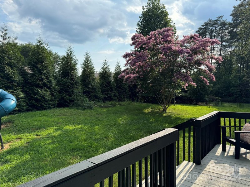 Property image 2 at 7640 Katherine Drive, Denver, NC 28037