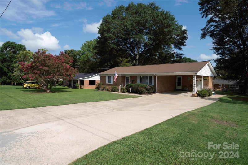 Property image 3 at 1545 Spangler Drive, Shelby, NC 28150