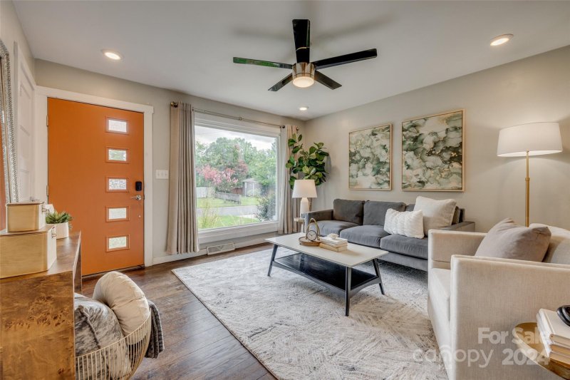 Property image 4 at 4114 Strangford Avenue, Charlotte, NC 28215