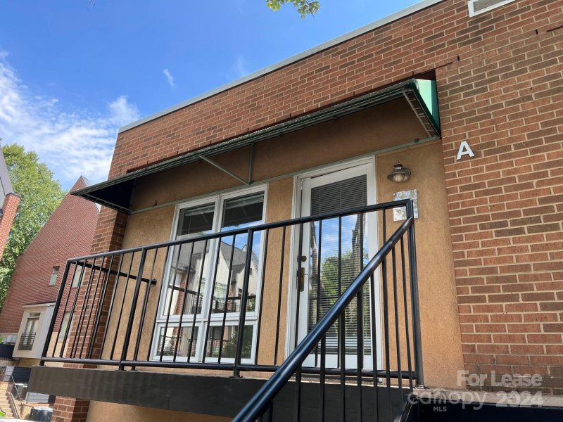 Property image 2 at 452 S Main Street, Davidson, NC 28036