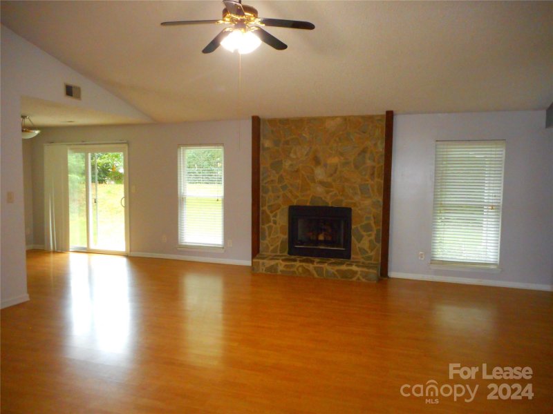 Property image 4 at 11246 Peppertree Lane, Charlotte, NC 28277