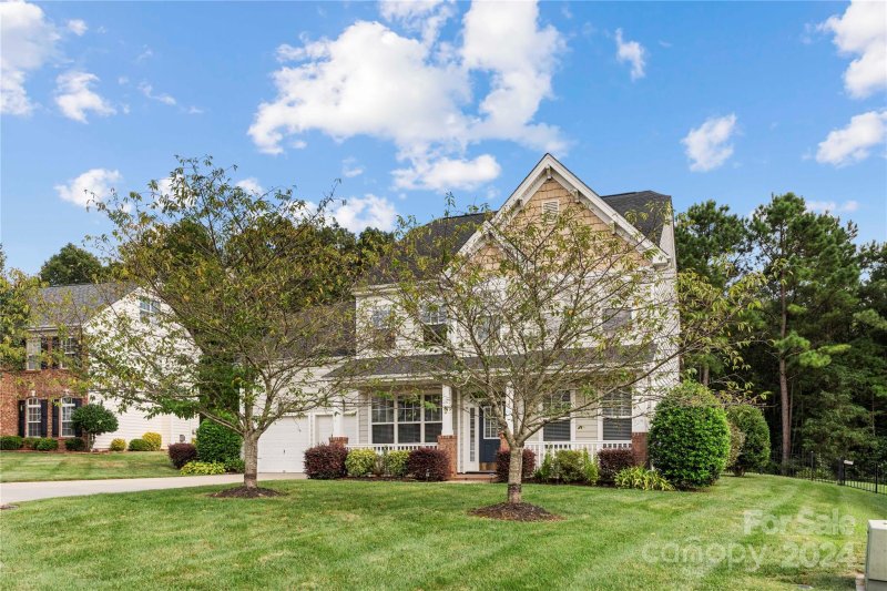 Property image 3 at 2748 Rivendale Court, Fort Mill, SC 29707