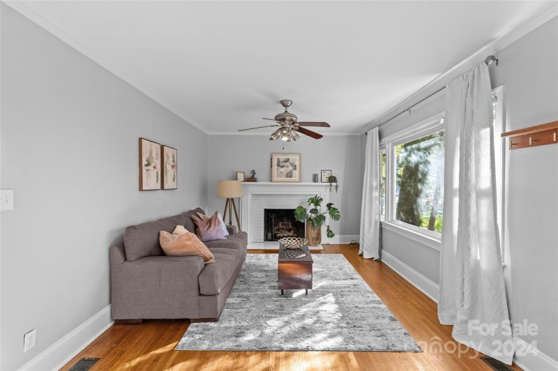 Property image 5 at 4423 Firwood Lane, Charlotte, NC 28209