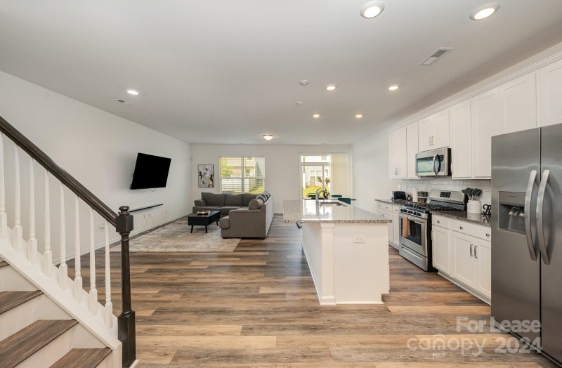 Property image 3 at 6838 Harris Bay Road, Charlotte, NC 28269