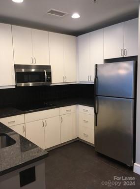 Property image 3 at 333 W Trade Street, Charlotte, NC 28202