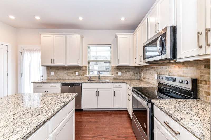 12018 Brooklyn Avenue