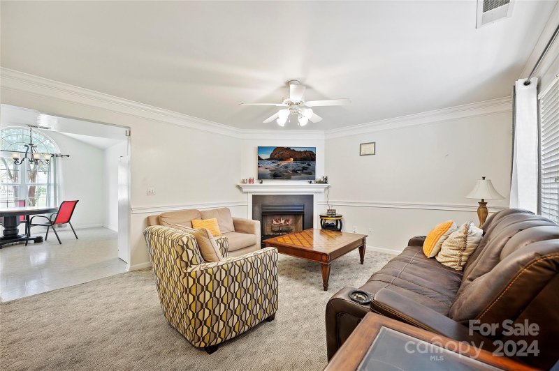 Property image 4 at 556 Kenbridge Lane, Rock Hill, SC 29732