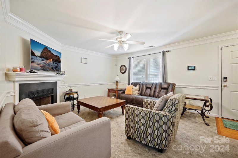 Property image 5 at 556 Kenbridge Lane, Rock Hill, SC 29732