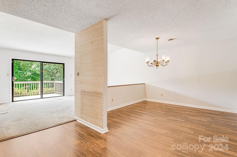 Property image 4 at 122 Deerlake Drive, Asheville, NC 28803