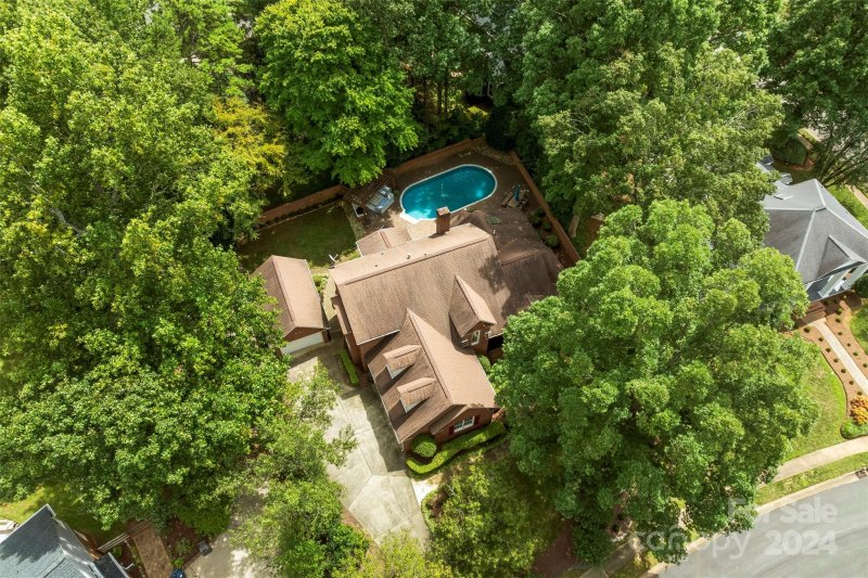 Property image 2 at 8734 Taunton Drive, Huntersville, NC 28078