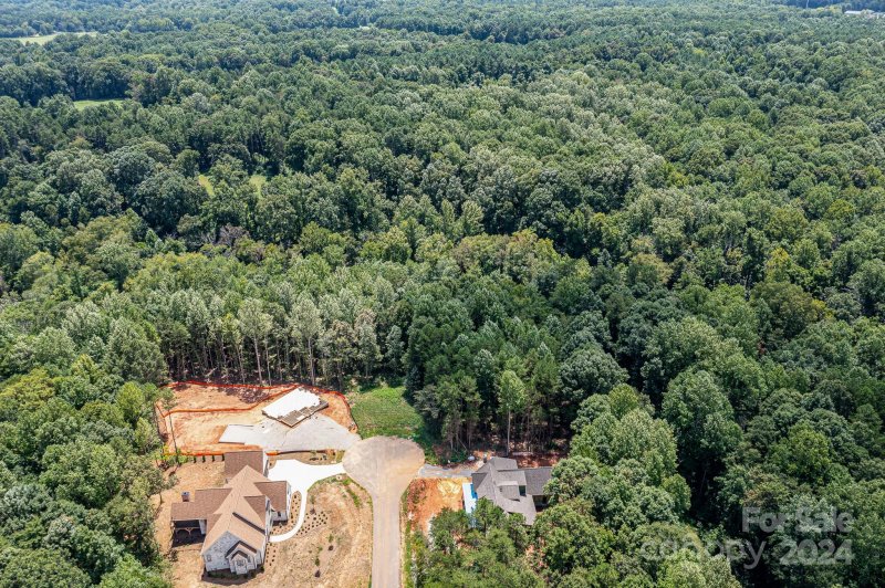 Property image 2 at 150 Castleview Lane, Mooresville, NC 28115