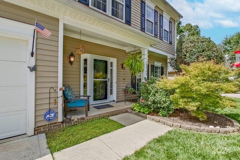 Property image 4 at 13712 Bluffton Court, Pineville, NC 28134