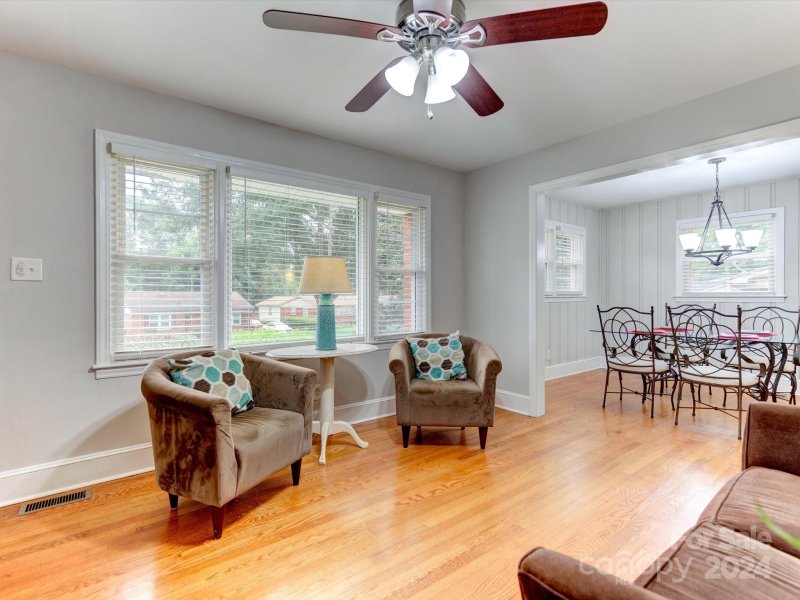 Property image 2 at 1323 Dean Street, Charlotte, NC 28216