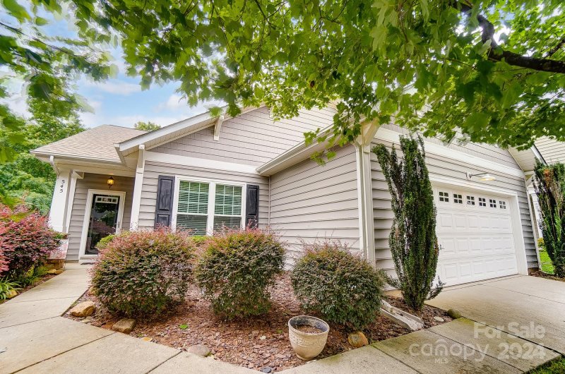 Property image 3 at 545 Sugar Tree Drive, Rock Hill, SC 29732