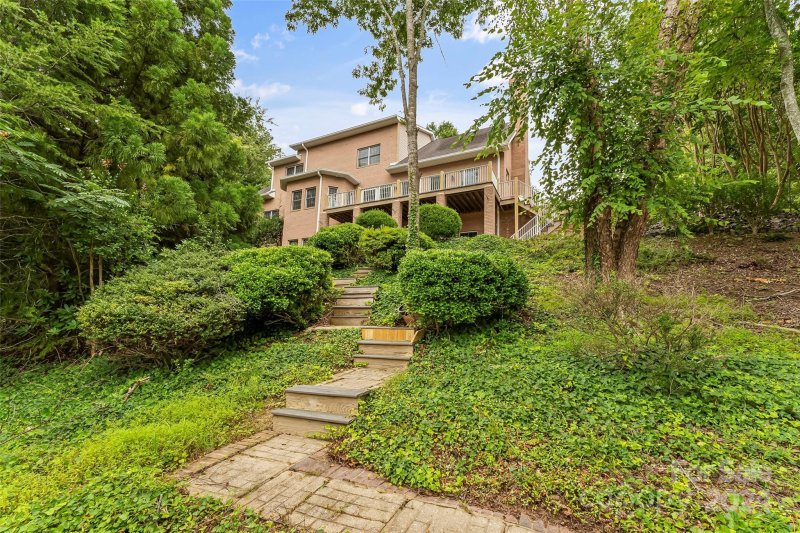 Property image 3 at 4654 Harbor View Terrace, Morganton, NC 28655