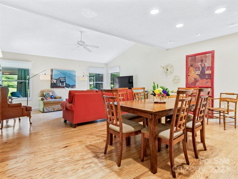 Property image 4 at 20 B Foxglove Court, Asheville, NC 28805