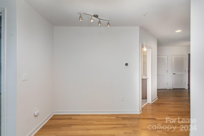 Property image 3 at 210 Church Street, Charlotte, NC 28202