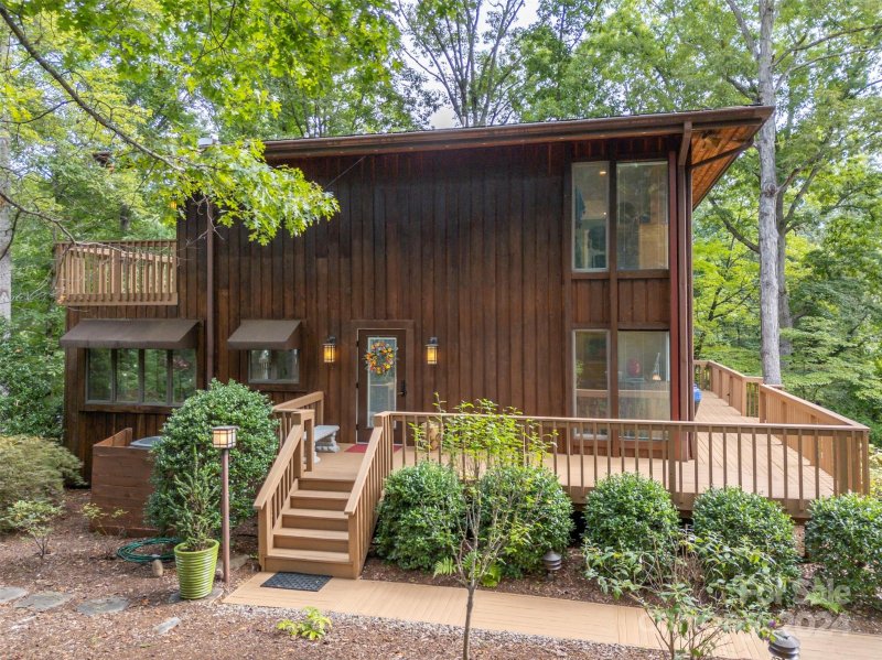 Property image 5 at 225 Anne Street, Rutherfordton, NC 28139