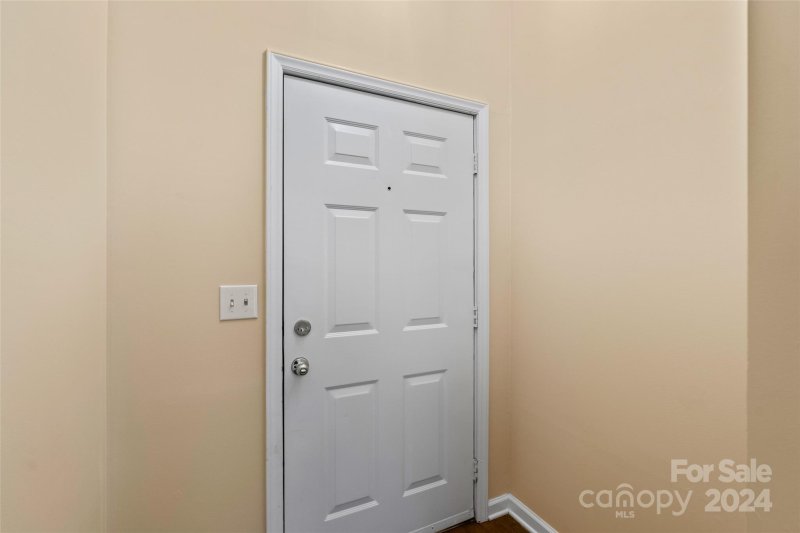 Property image 2 at 426 Windswept Drive, Asheville, NC 28801