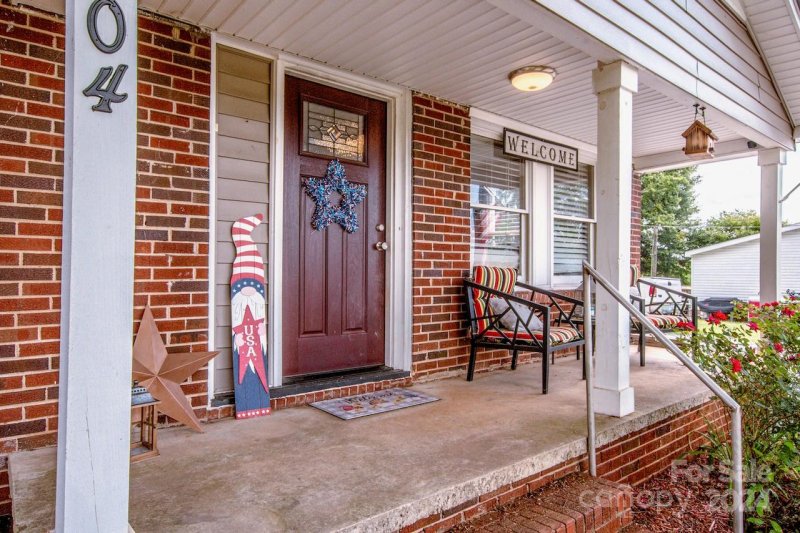 Property image 4 at 2204 Emmanuel Church Road, Conover, NC 28613