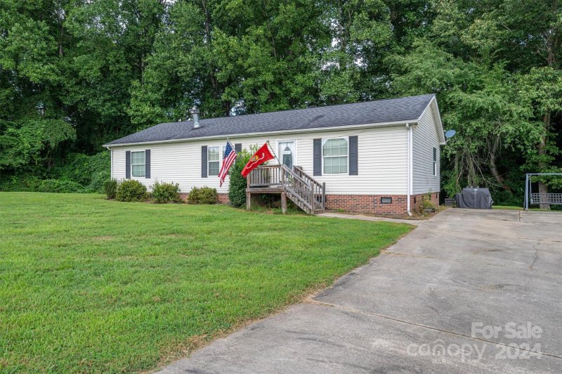 Property image 4 at 864 Sunbeam Drive, Lincolnton, NC 28092