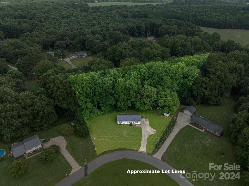 Property image 5 at 864 Sunbeam Drive, Lincolnton, NC 28092