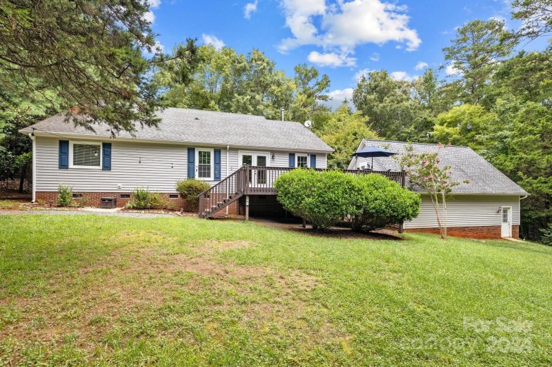 Property image 4 at 6915 Live Oaks Lane, Waxhaw, NC 28173