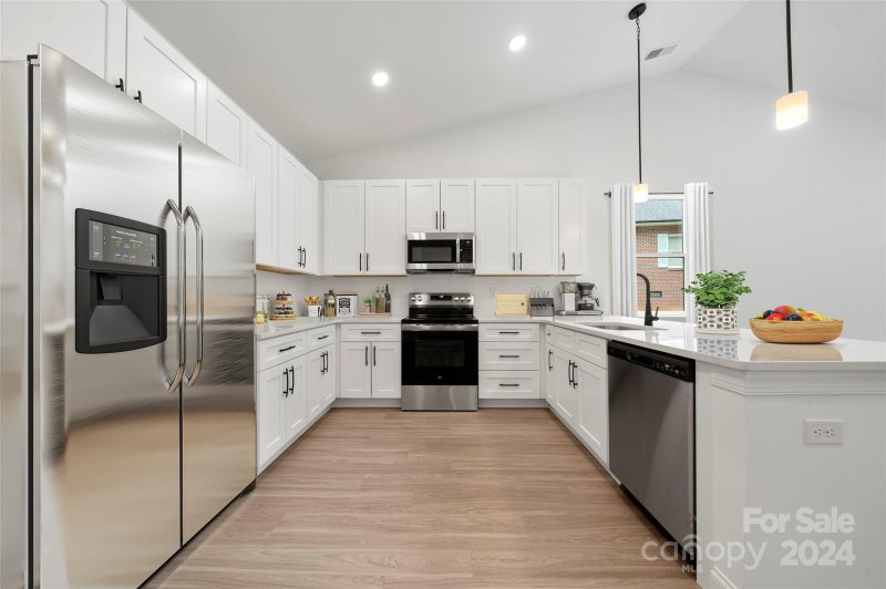 Property image 2 at 143 Robin Road, Lincolnton, NC 28092