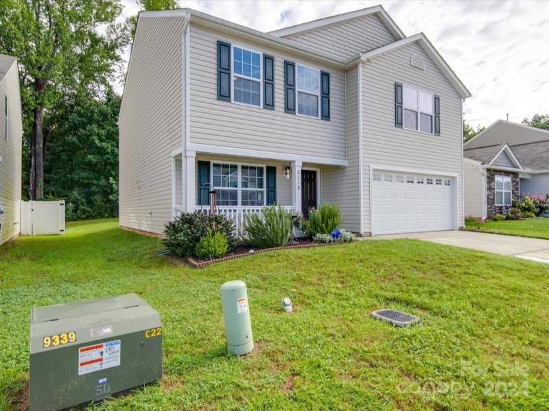 Property image 2 at 3115 Winesap Drive, Dallas, NC 28034