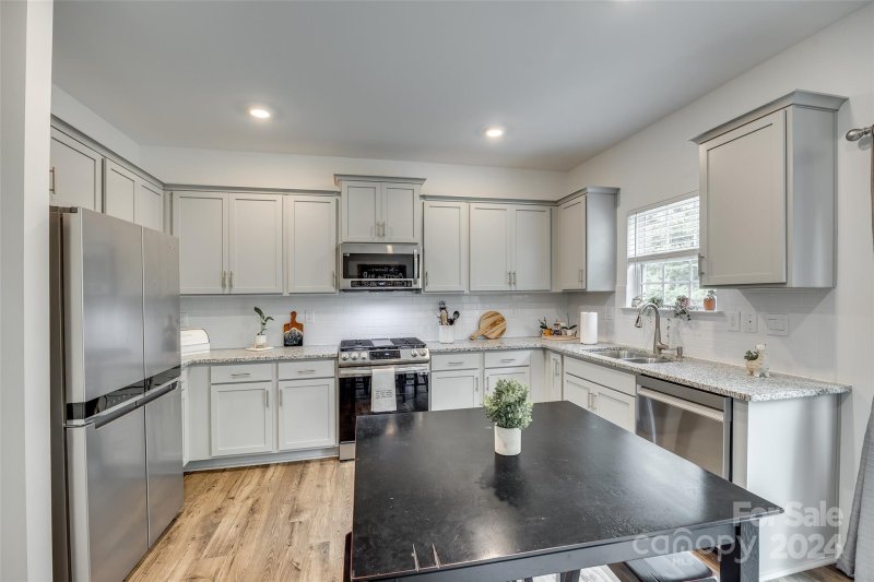 Property image 4 at 759 Sun Briar Circle, Clover, SC 29710