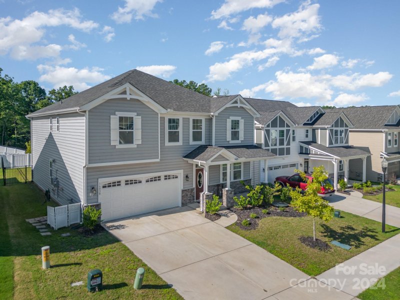 Property image 2 at 16038 Fieldstone Trace, Charlotte, NC 28278