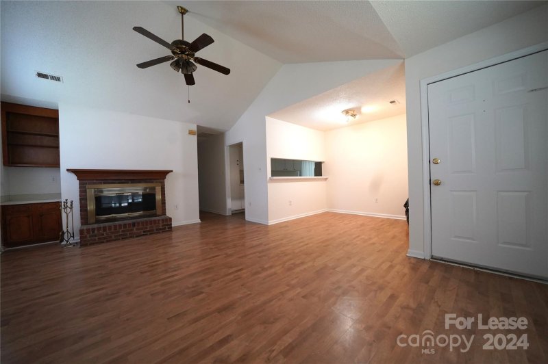 Property image 5 at 8015 Sherington Way, Charlotte, NC 28227